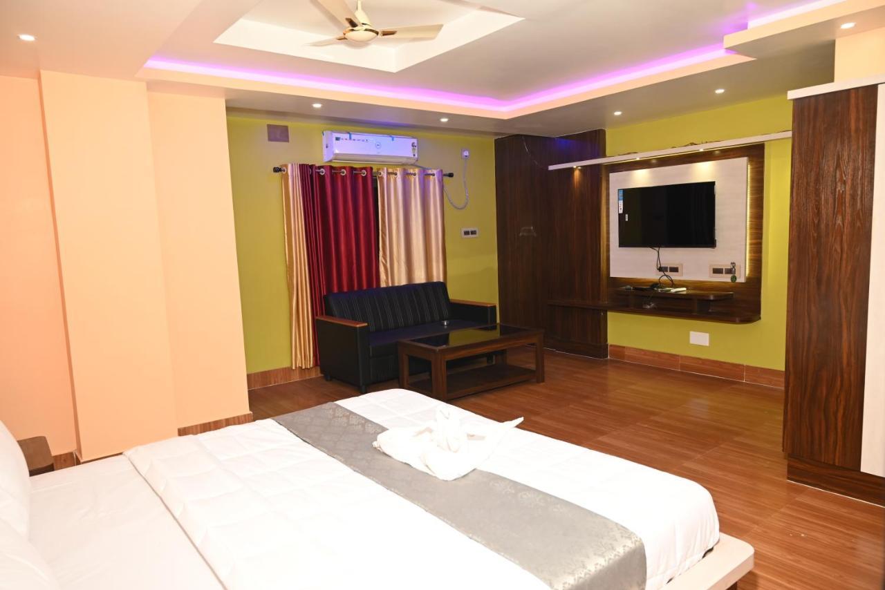 Oyo Hotel Tulusi Inn Bolpur Exterior foto